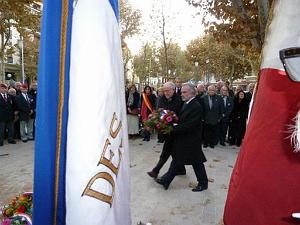 2013 12 05 DECEMBRE e AIX EN PROVENCE CEREMONIE MONUMENT AUX MORTS (11)